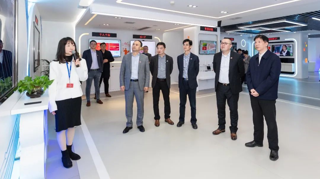 東方有線到訪福建廣電網(wǎng)絡(luò)集團，圍繞廣電5G應(yīng)用服務(wù)等方向展開交流
